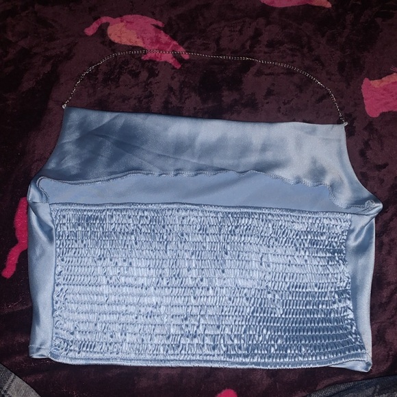 Satin halter crop top - Picture 2 of 3